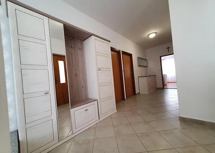 Ante Apartman *