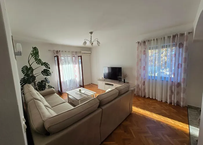 Apartman Ante *